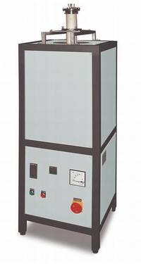 Vertical tube furnace for temperatures up to 1700 C